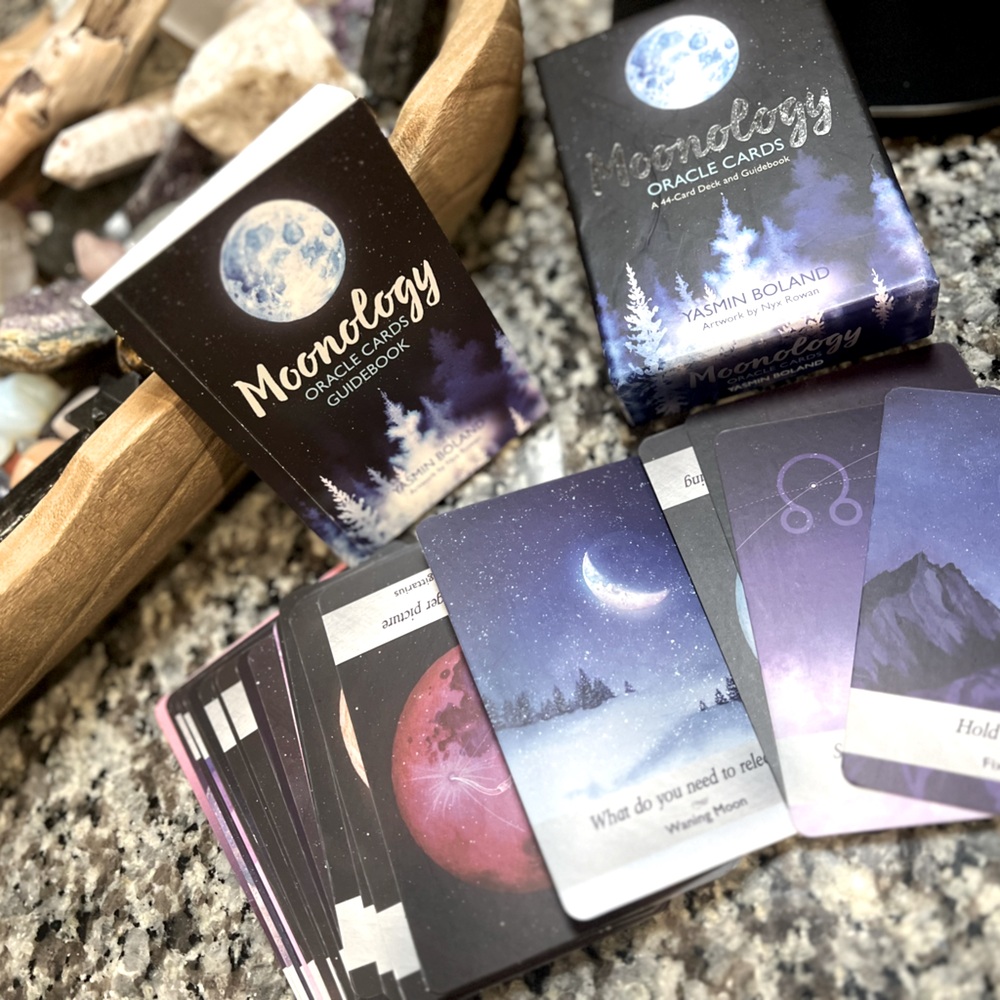 Moonology Oracle Tarot Cards gorgeous artwork